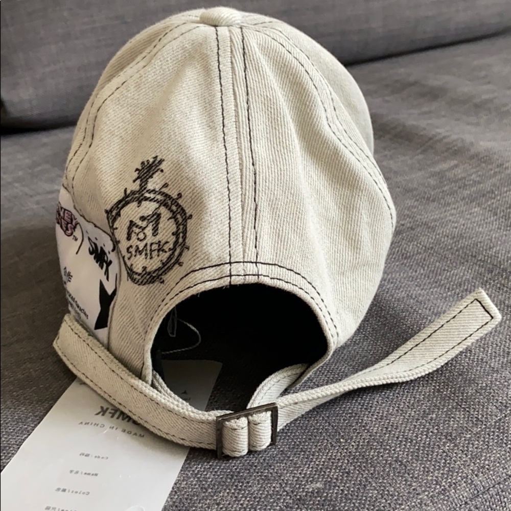 Baseball cap - Picture 3 of 5